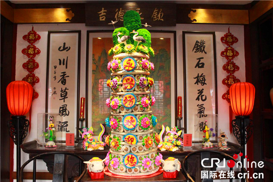 “網(wǎng)紅”經(jīng)濟(jì)背后的西安永興坊:用街區(qū)承載非遺民俗 用傳統(tǒng)點(diǎn)亮中國元素